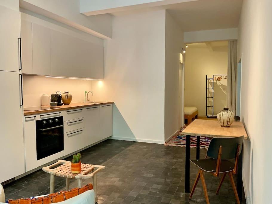 Studio Richard Apartment Antwerp Luaran gambar